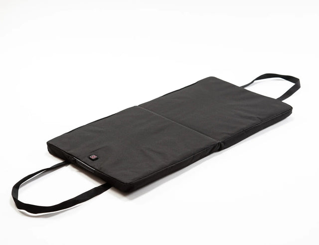 Behagelig varme udendørs med BOTTOM HEATER. Op til 5 timers varme, trådløs og bærbar - Seniorpleje - varmehynde - OUTCHAIR - OUT-5000b - - -